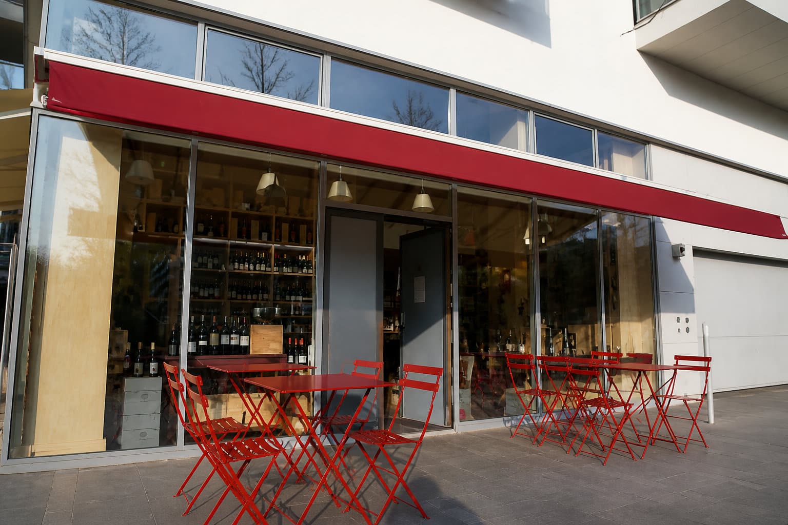 Les Domaines Qui Montent : l'excellence du terroir avenue Pierre Lefaucheux